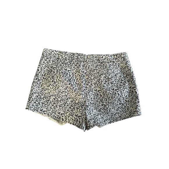 Leopard Print Women's Shorts - Picture 4 of 8